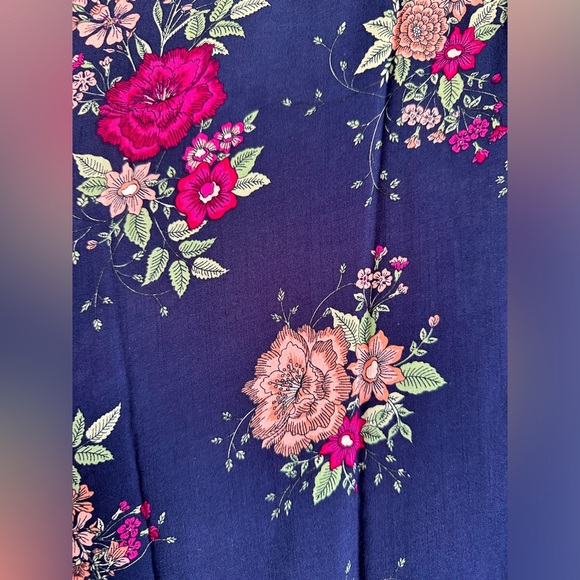 Torrid Floral Kimono, size 00 - Picture 6 of 10